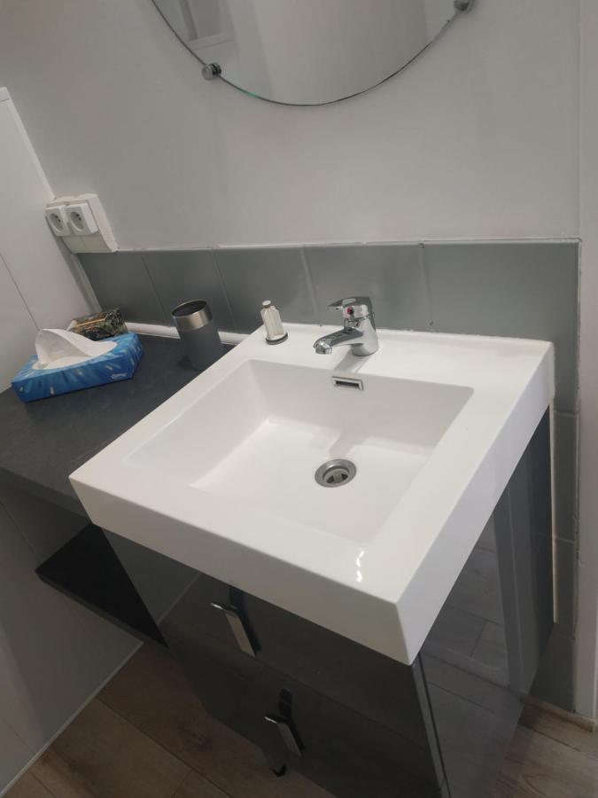Charmant Logement A 2 Pas De La Plage 르 포르텔 외부 사진